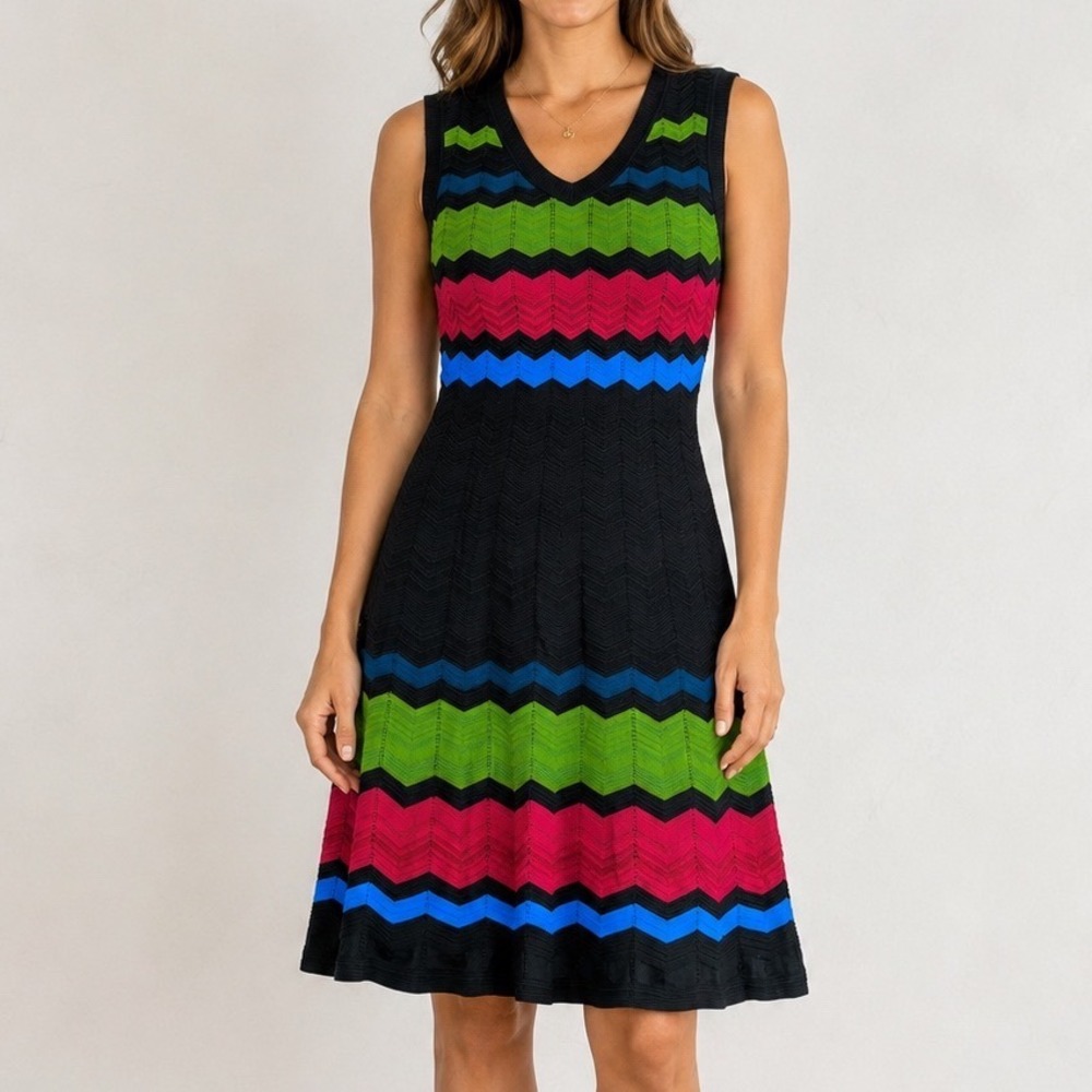 M Missoni Zigzag Knit V-Neck Sleeveless Dress wool blend abstract 44/8 Luxury